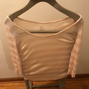 Mossimo women’s top size Large